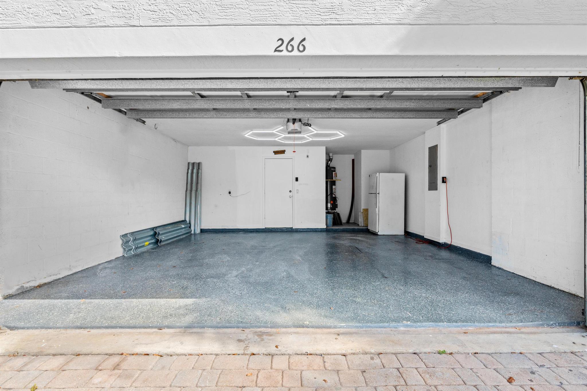 266 Berenger Walk