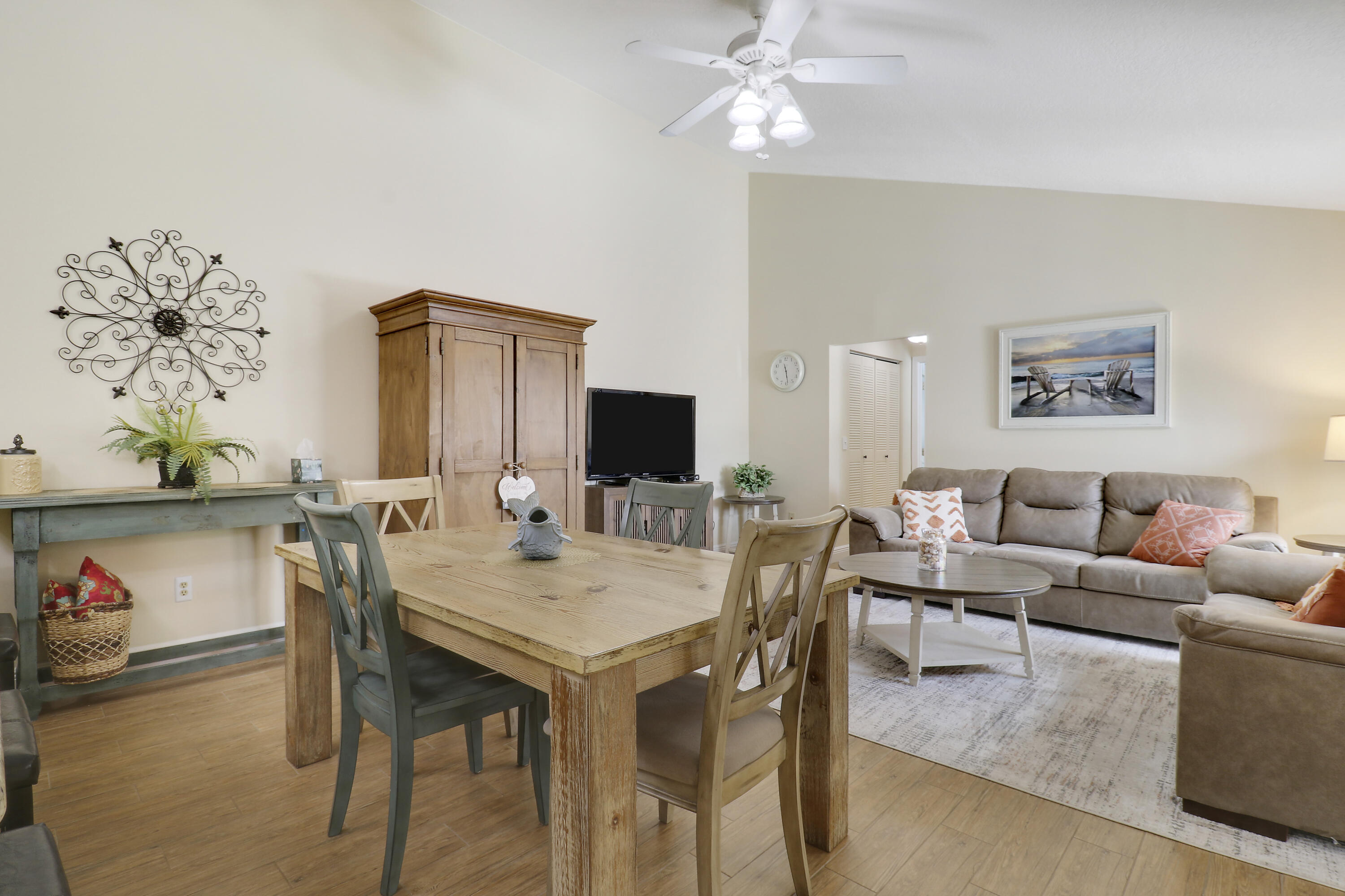 OCEANSIDE TERRACE CONDO - Residential Lease