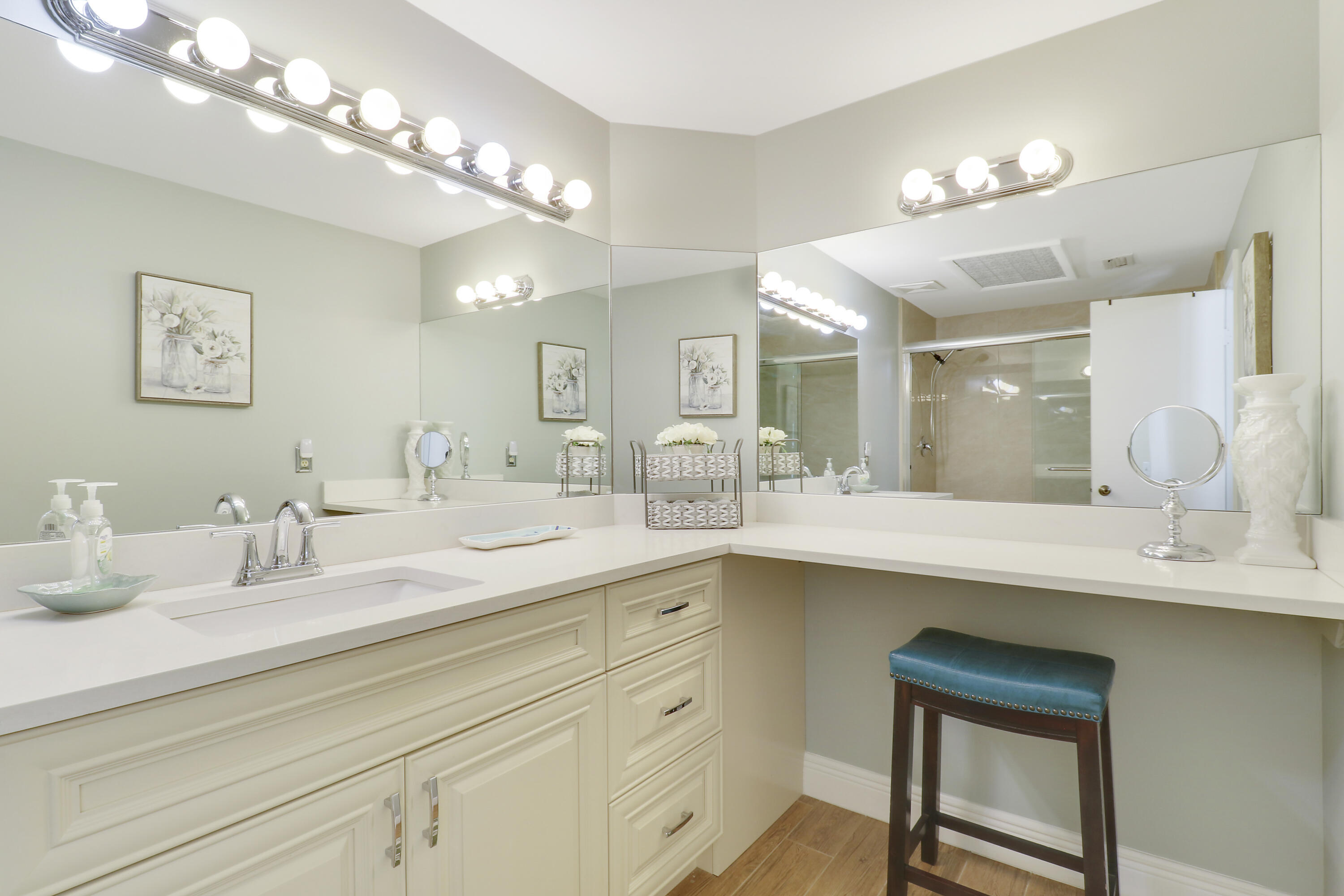 OCEANSIDE TERRACE CONDO - Residential Lease