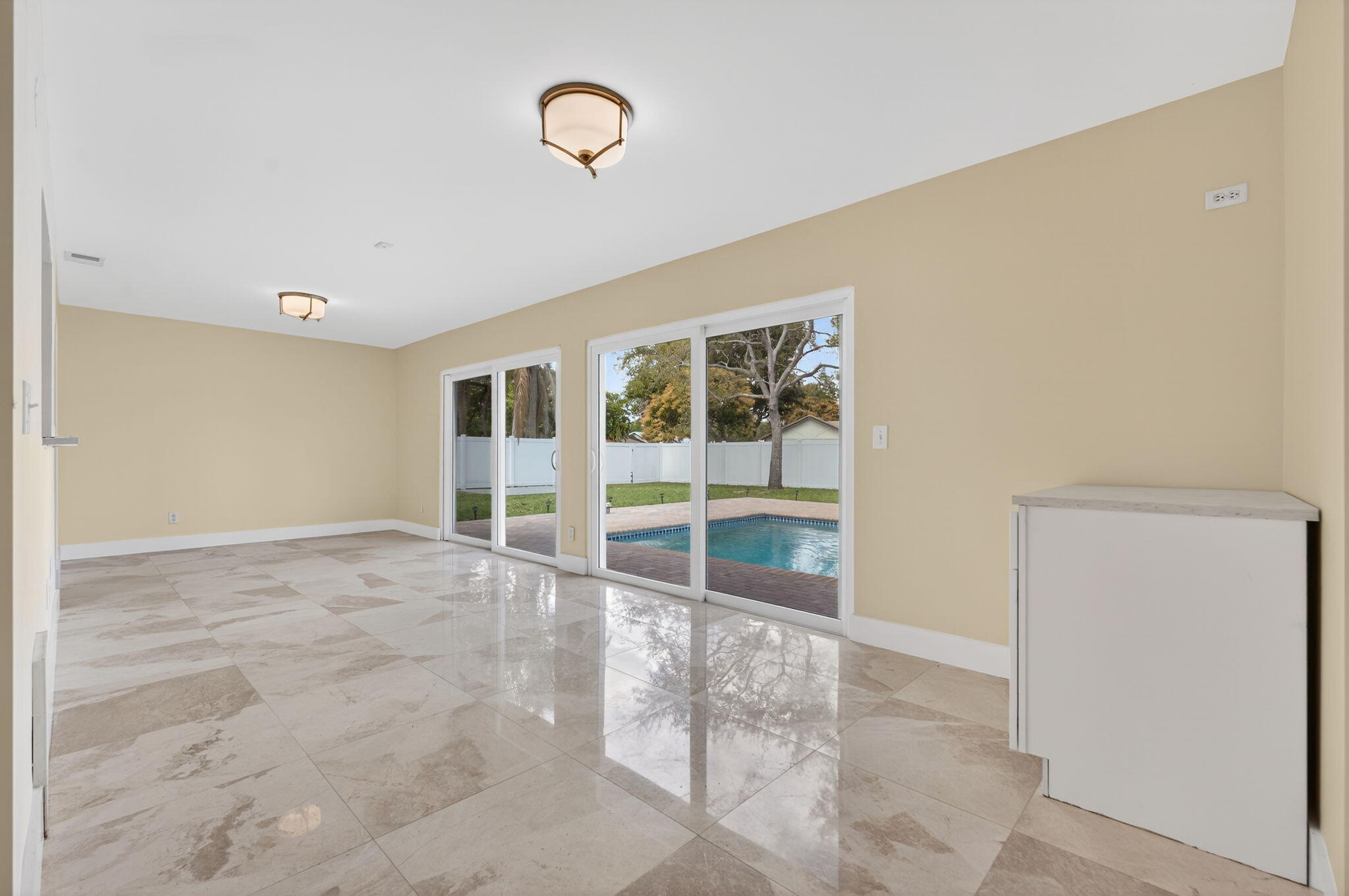 TARTAN COCONUT CREEK PHASE I - Residential