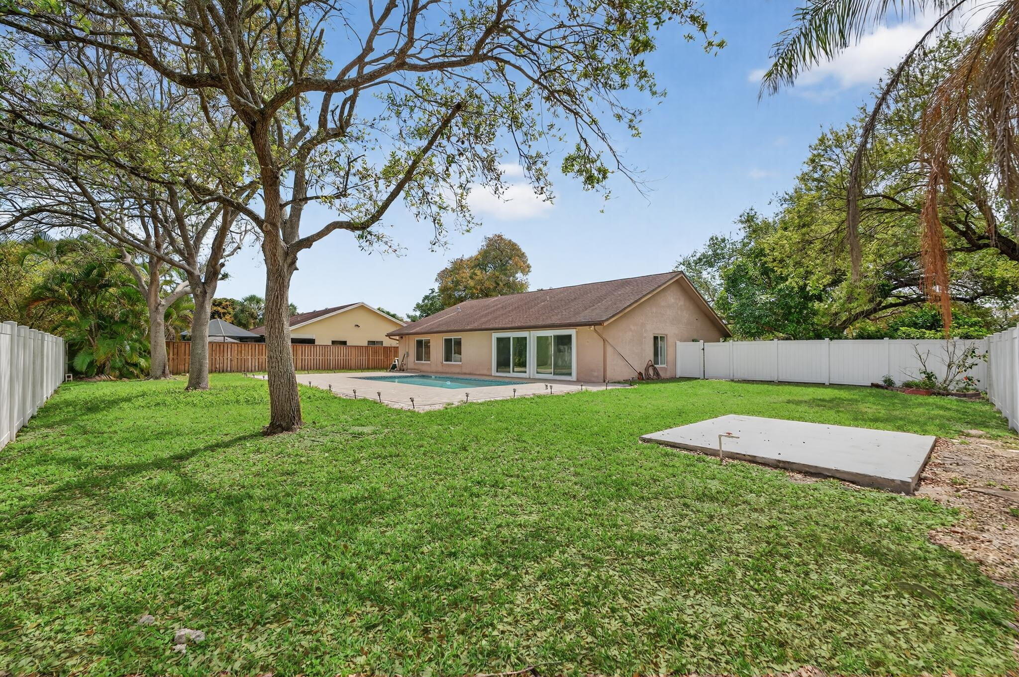 TARTAN COCONUT CREEK PHASE I - Residential