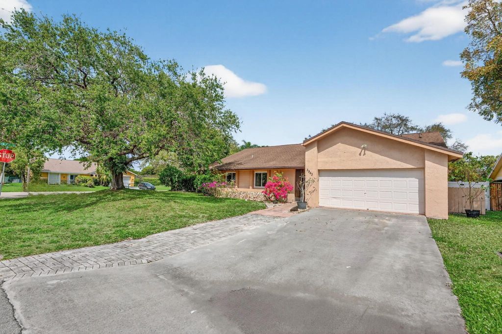 Photo of 3943 NW 21 Street, Coconut Creek, FL 33066 (MLS # B26002604)