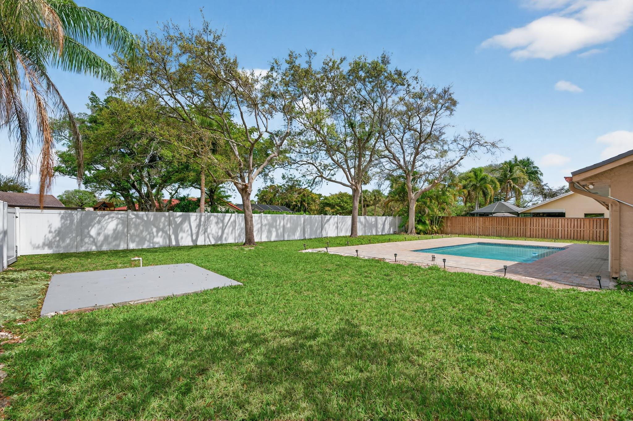 TARTAN COCONUT CREEK PHASE I - Residential