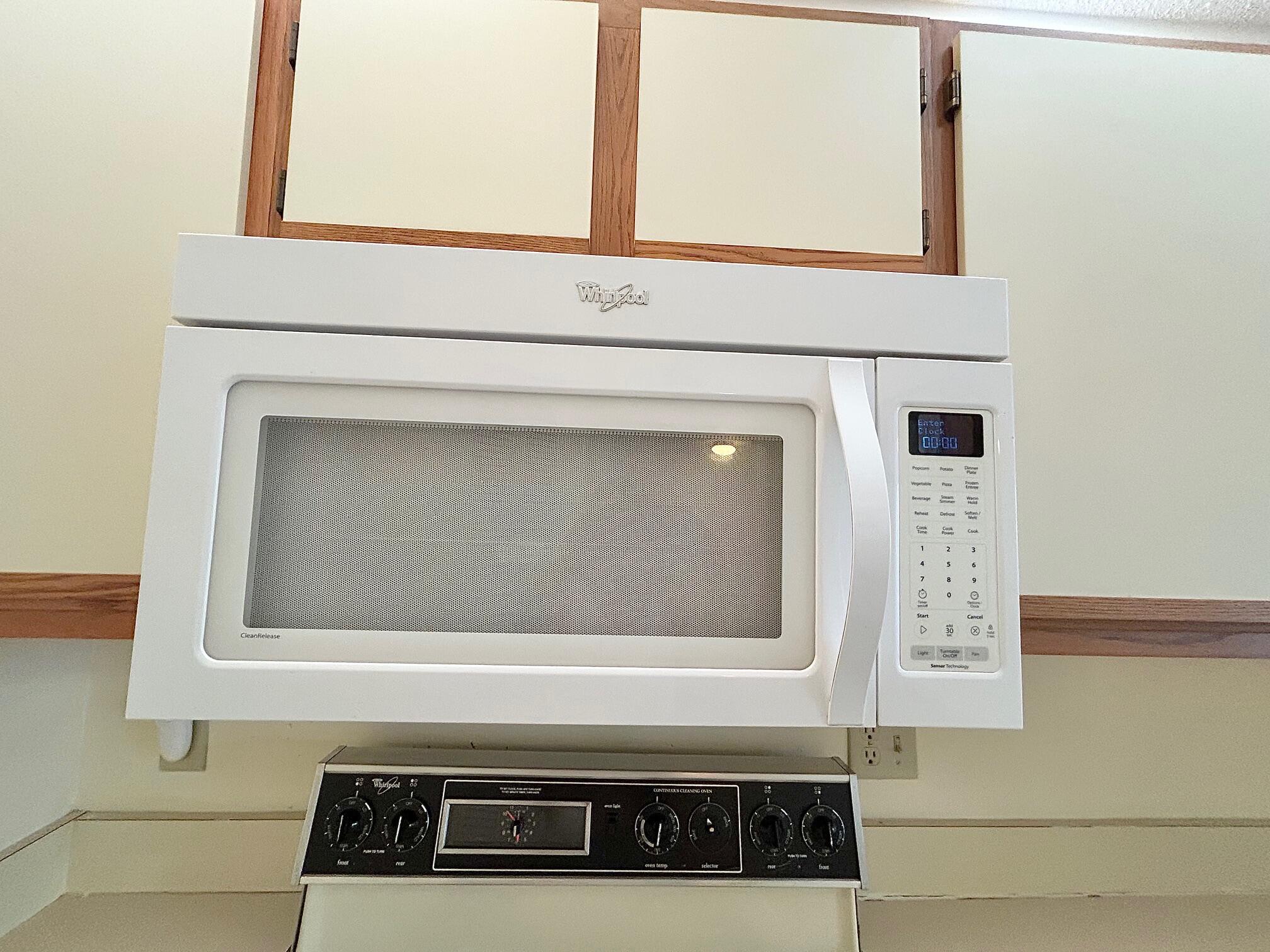 ARBOURS OF THE PALM BEACH - Residential