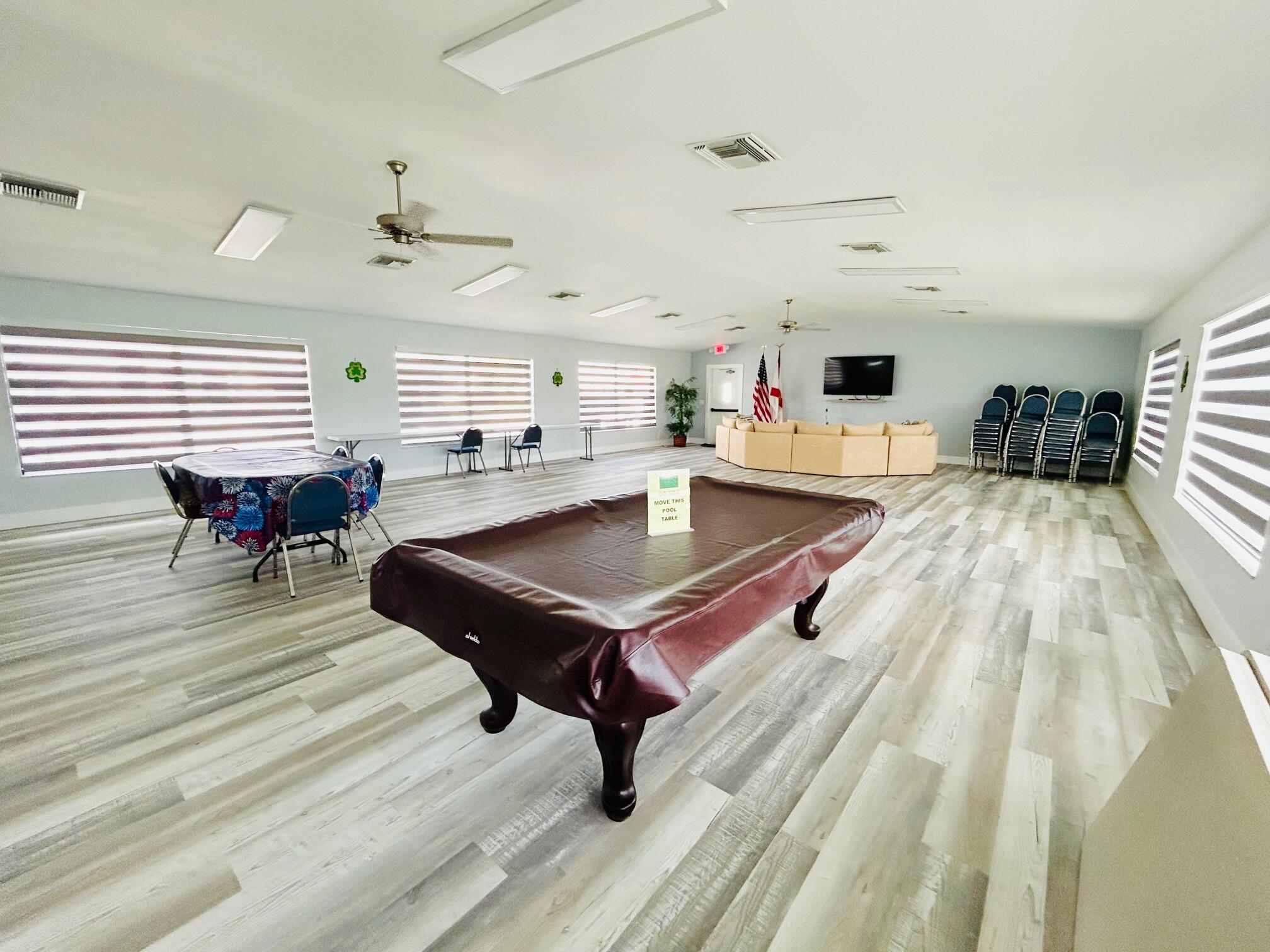 ARBOURS OF THE PALM BEACHES CONDO - Residential