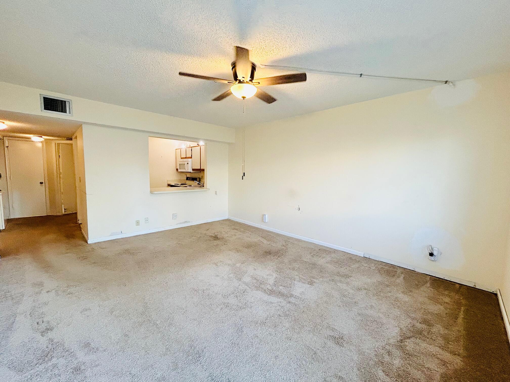 ARBOURS OF THE PALM BEACH - Residential