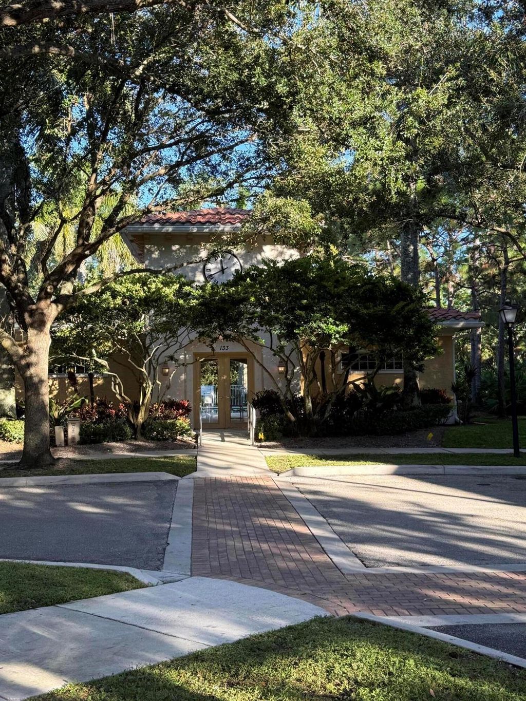 Photo of 119 Osceola Lane, Jupiter, FL 33458 (MLS # R11132353)