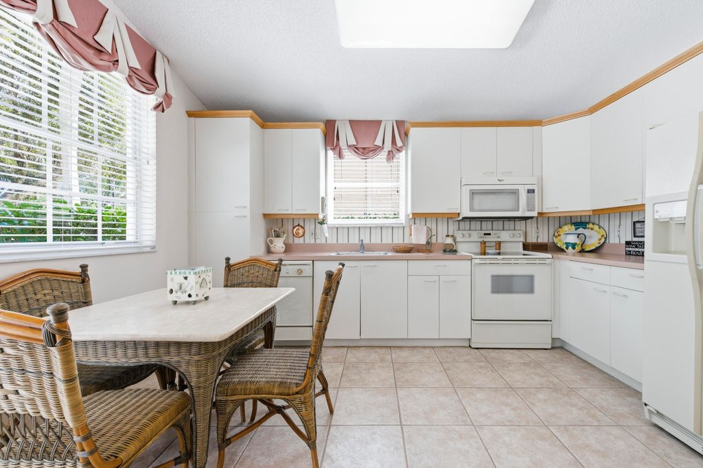 Photo of 7954 Rockport Circle, Lake Worth Beach, FL 33467 (MLS # R11165078)