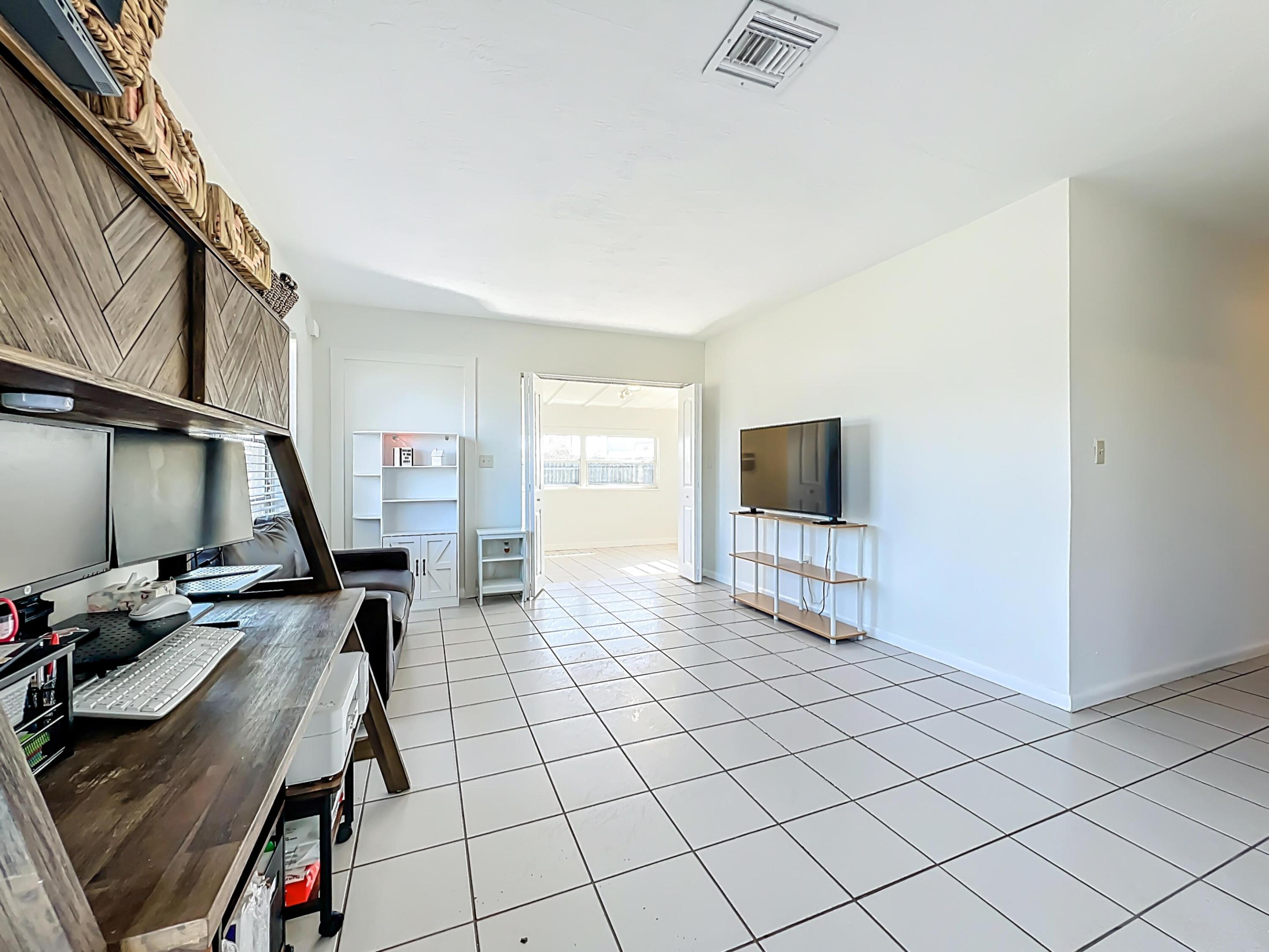 PORT MALABAR UNIT 2 - Residential