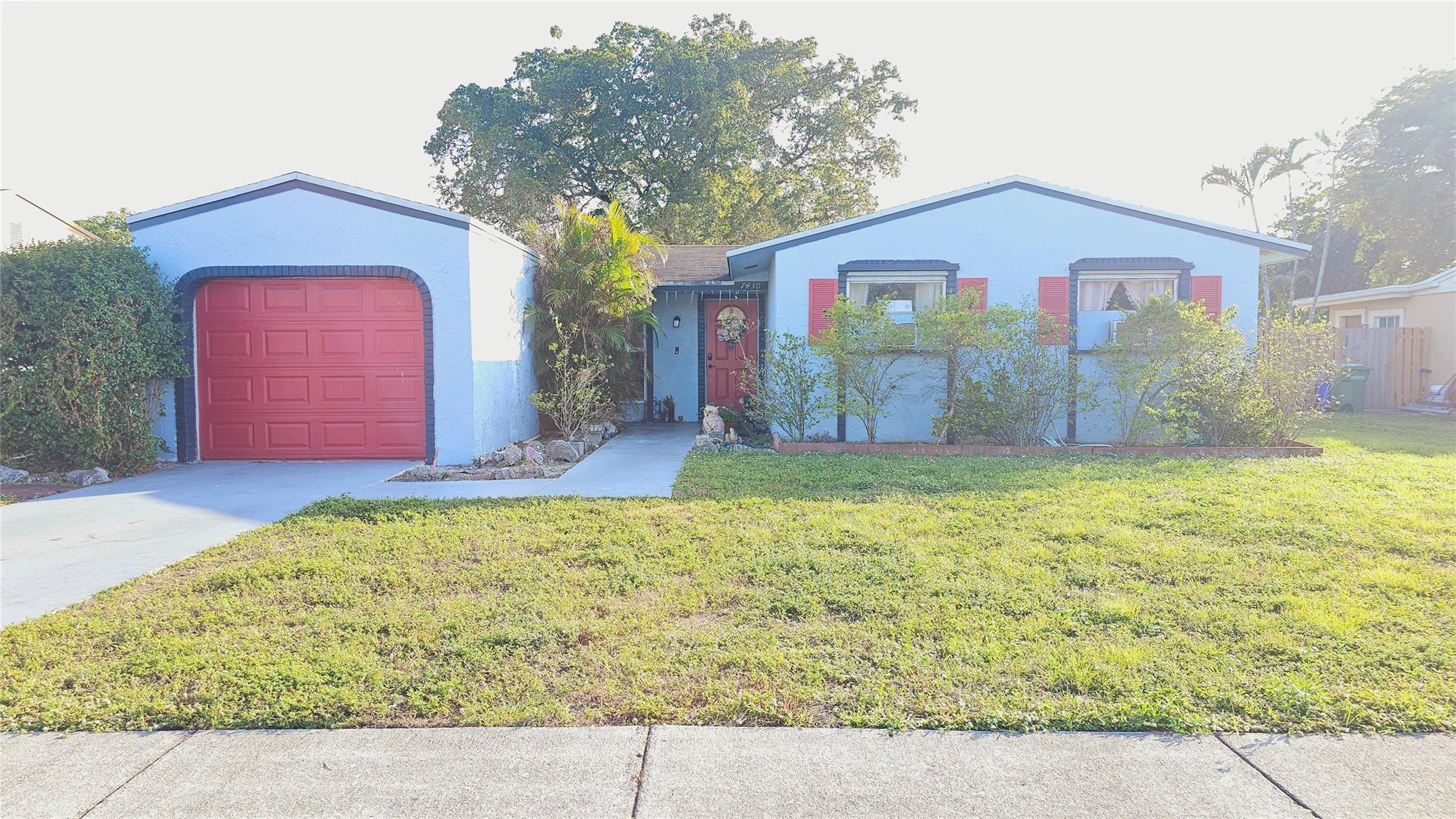 SELLER IS MOTIVATED!! This light & bright home has an open-concept living space with a recently renovated kitchen featuring quartz countertops, glass backsplash, white cabinetry & newer stainless steel appliances. The primary bedroom includes a walk-in closet & an ensuite bathroom with a large soaker tub, stone feature wall, & wood-like tile floors. The second bath has also been updated with hexagon tile floors & an upgraded shower/tub. Two Impact Sliding Doors lead to the large backyard with a pool, raised garden beds, a storage shed, & lots of room to play. With NO HOA there is room for RV/BOAT parking on the side yard. The one-car garage is tiled, insulated, and air conditioned. All of the expensive upgrades have been done. Just waiting for someone to come & add their personal touches.