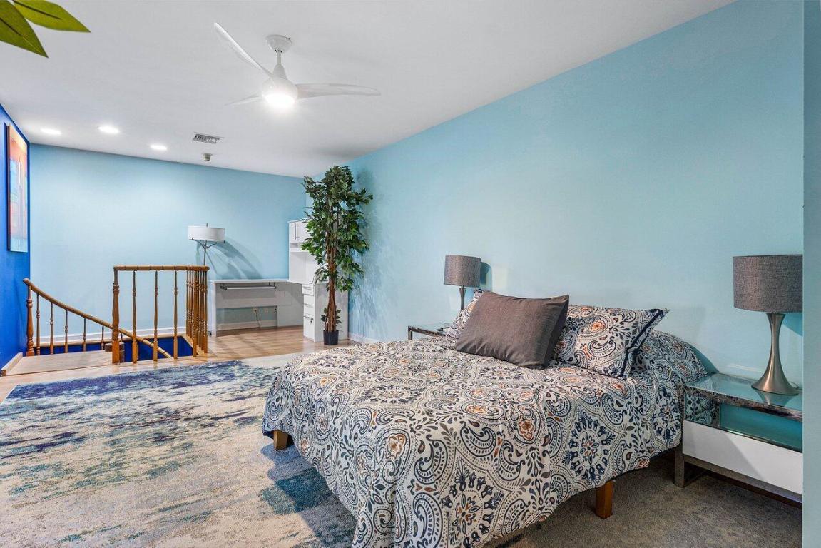 TROPIC ISLE - Residential