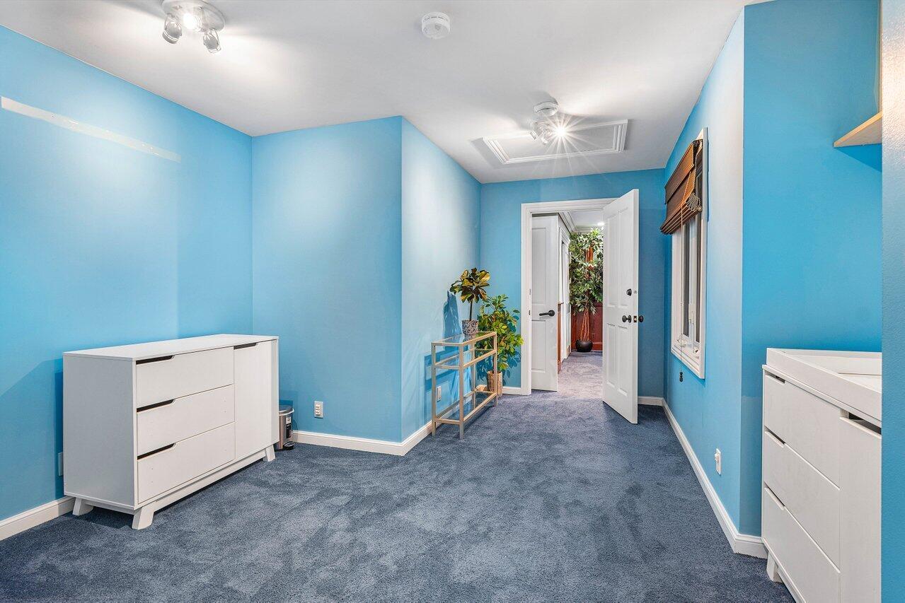 TROPIC ISLE - Residential