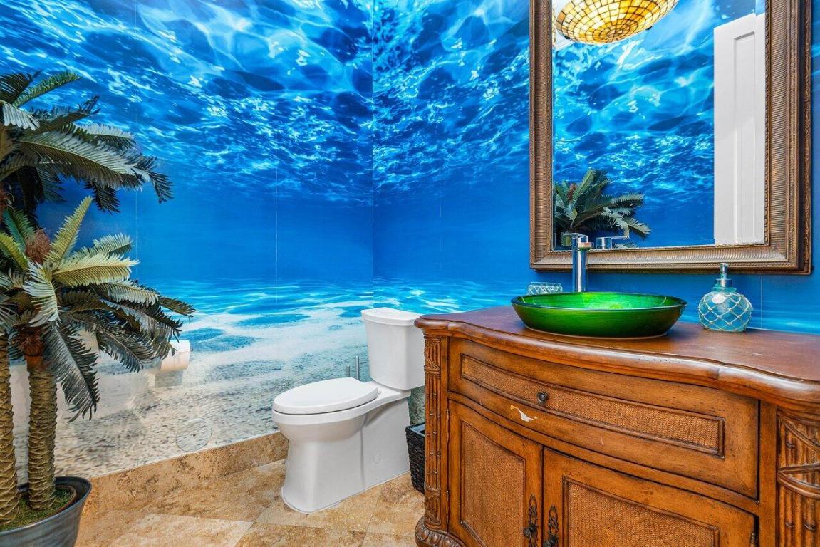 TROPIC ISLE - Residential