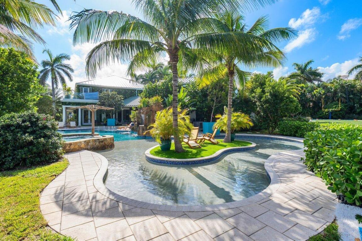 TROPIC ISLE - Residential