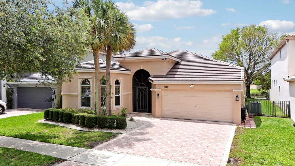 Photo of 7077 Copperfield Circle, Lake Worth, FL 33467 (MLS # B26028396)