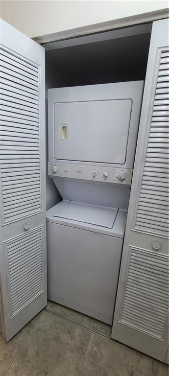 PINE RIDGE NORTH I CONDO - Residential