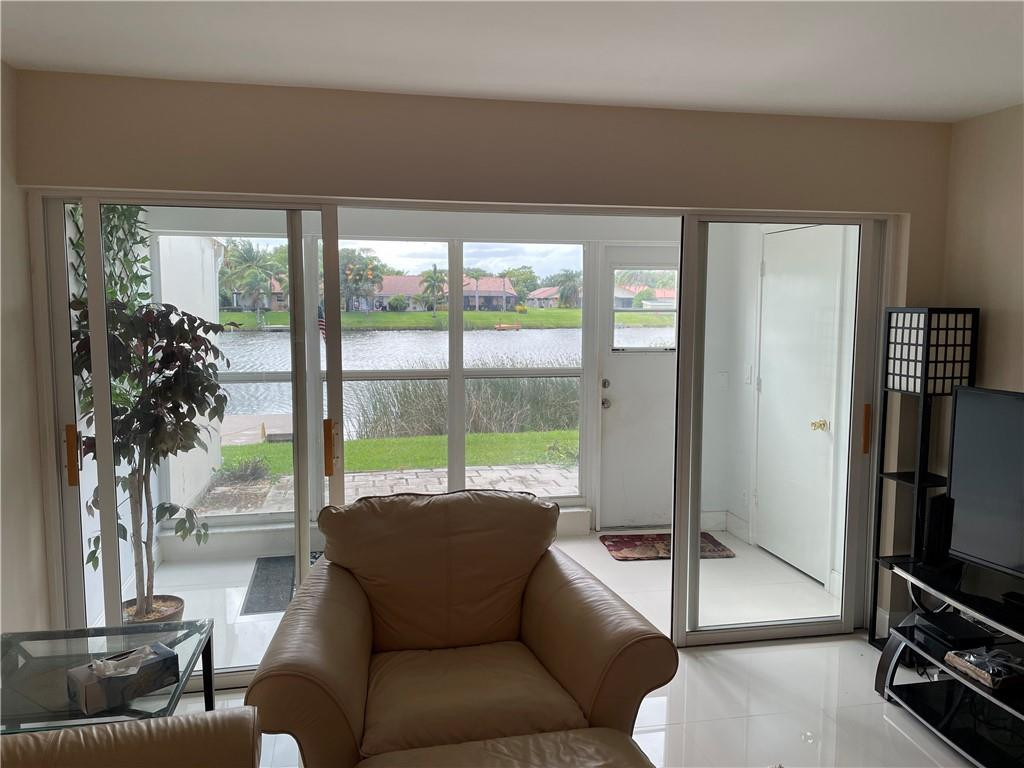 PINES OF DELRAY NORTH - Residential