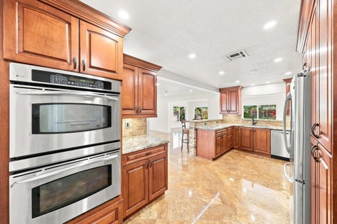 Tiny photo for 2010 NE 31ST Street, Lighthouse Point, FL 33064 (MLS # B26065542)