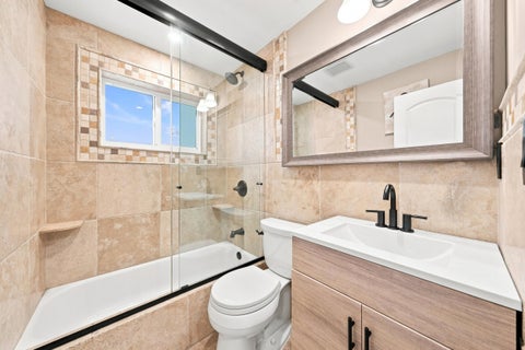 Tiny photo for 2010 NE 31ST Street, Lighthouse Point, FL 33064 (MLS # B26065542)