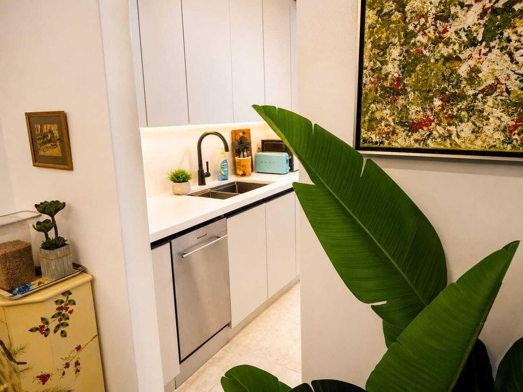 Photo of 16900 NE 14th Avenue #115, Miami, FL 33162 (MLS # B26045566)
