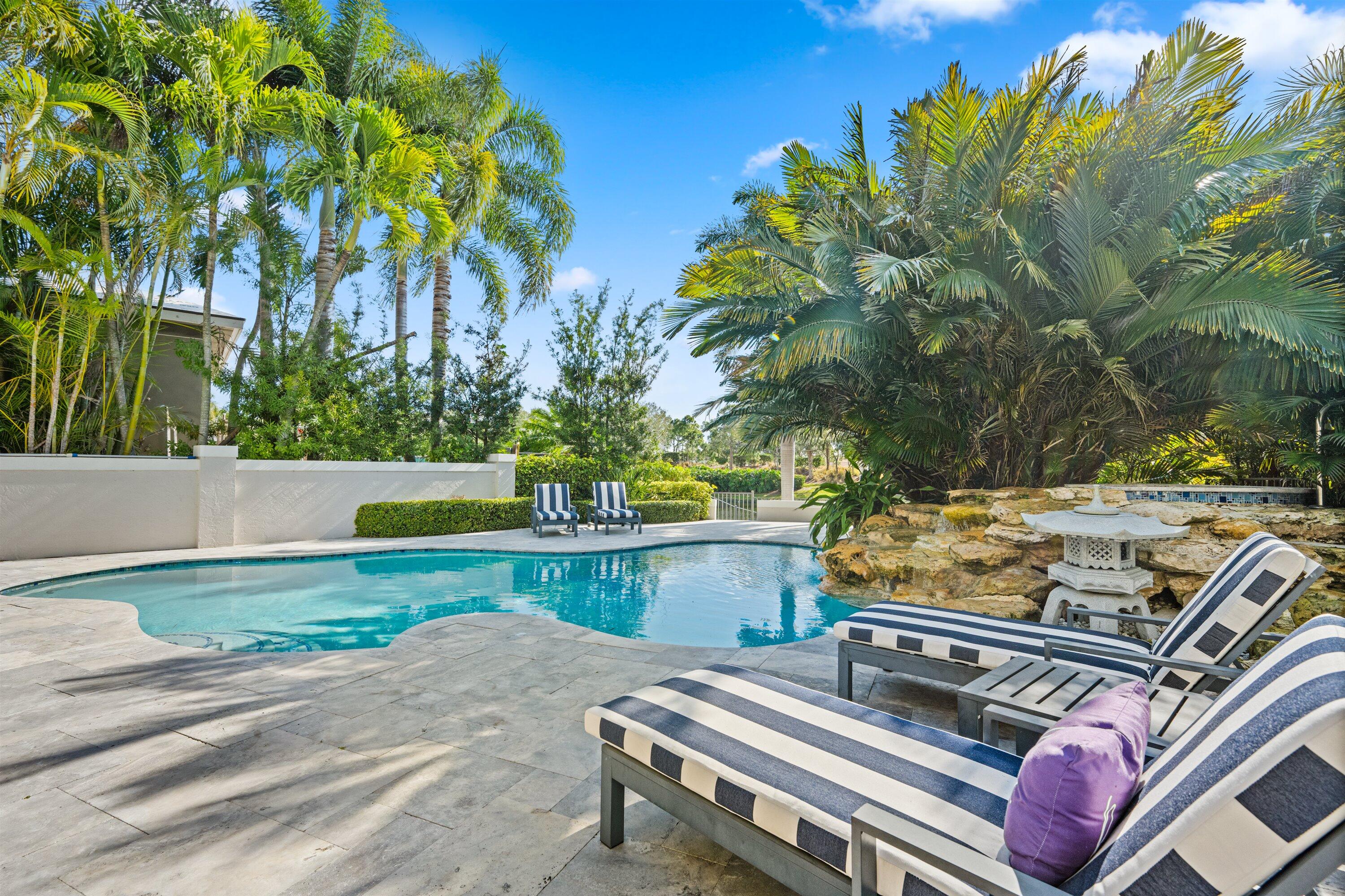 LOXAHATCHEE CLUB AT MAPLEWOOD 1 PH 2 - Residential