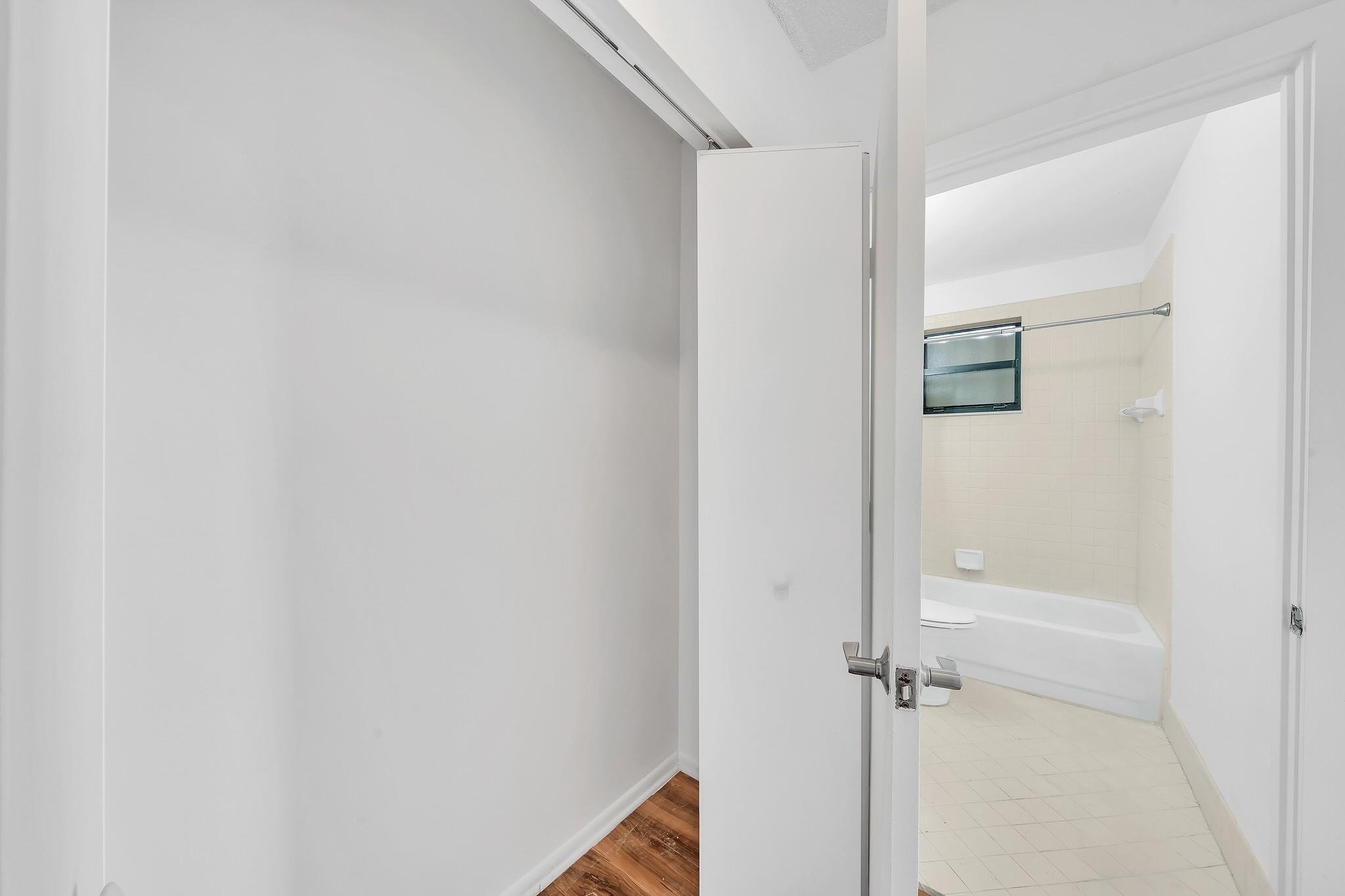 Bayview Village B Condo - Residential Lease