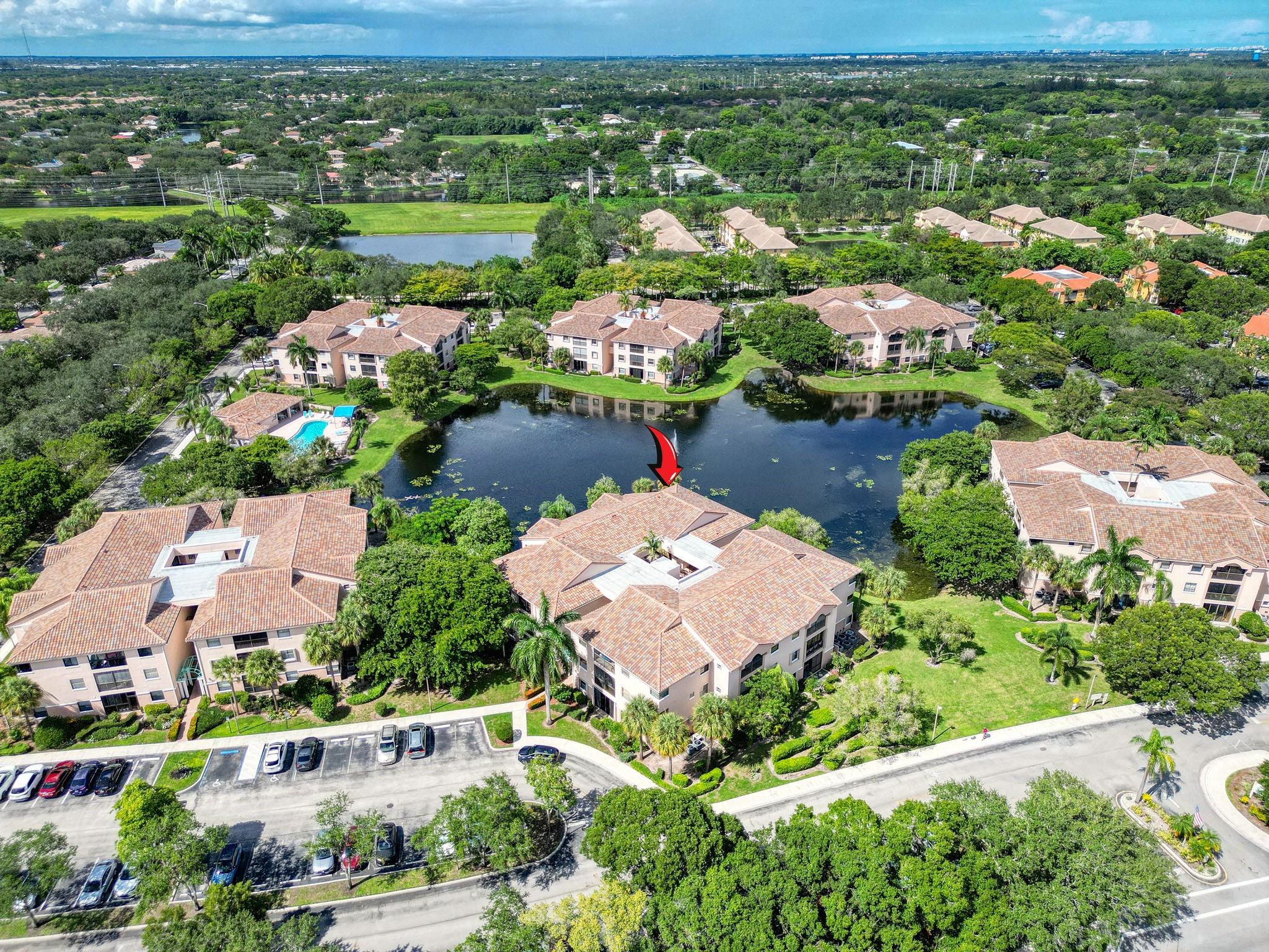 4111 Coral Tree Cir 324