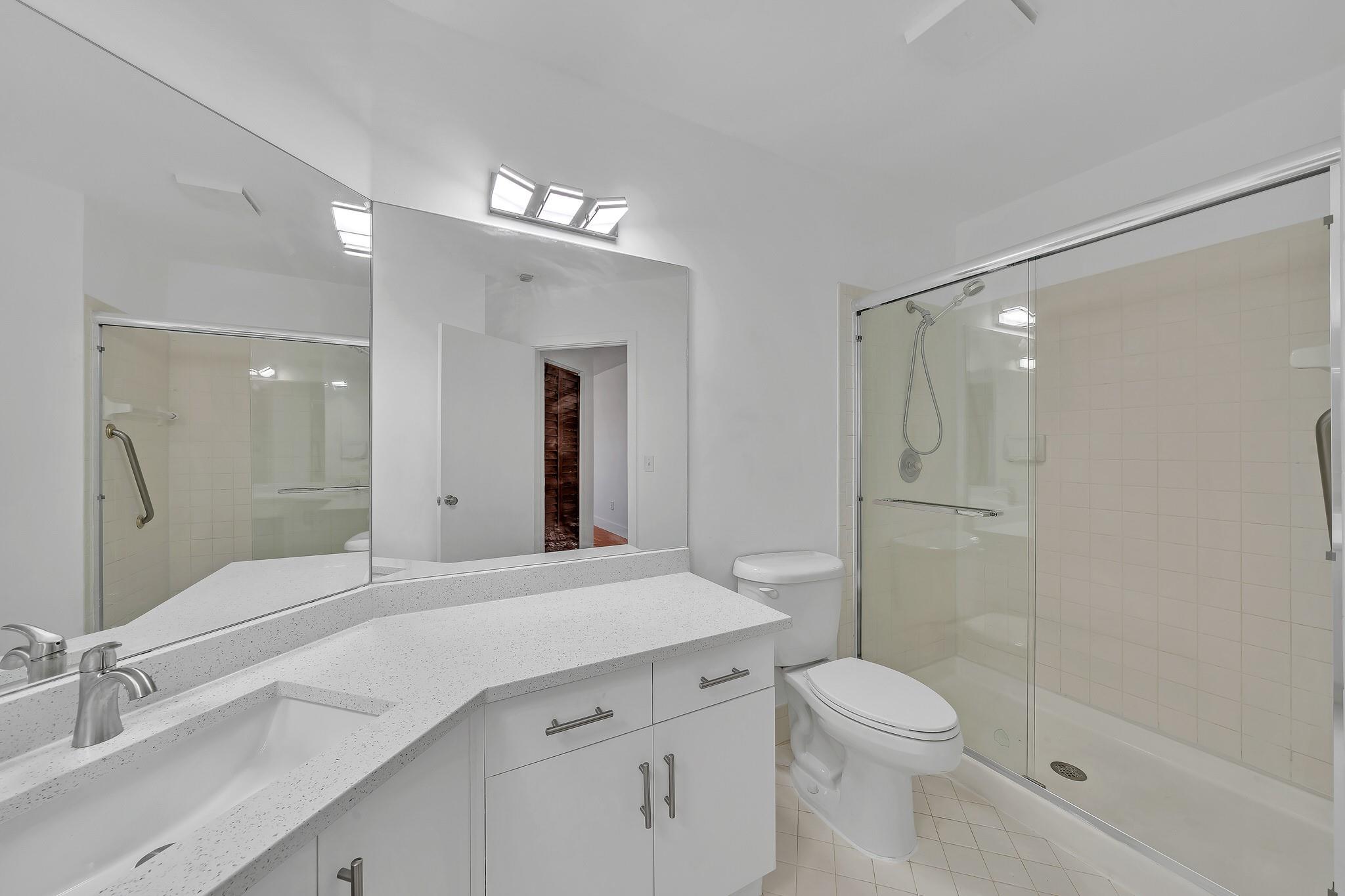 Bayview Village B Condo - Residential Lease