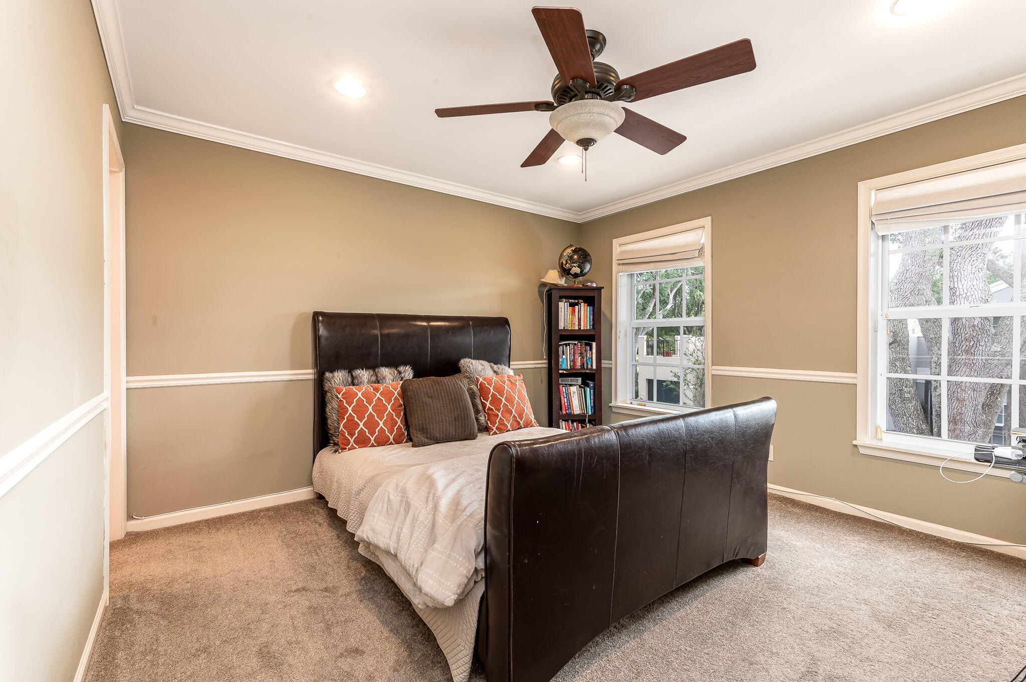 CHARLESTON PLACE - Residential