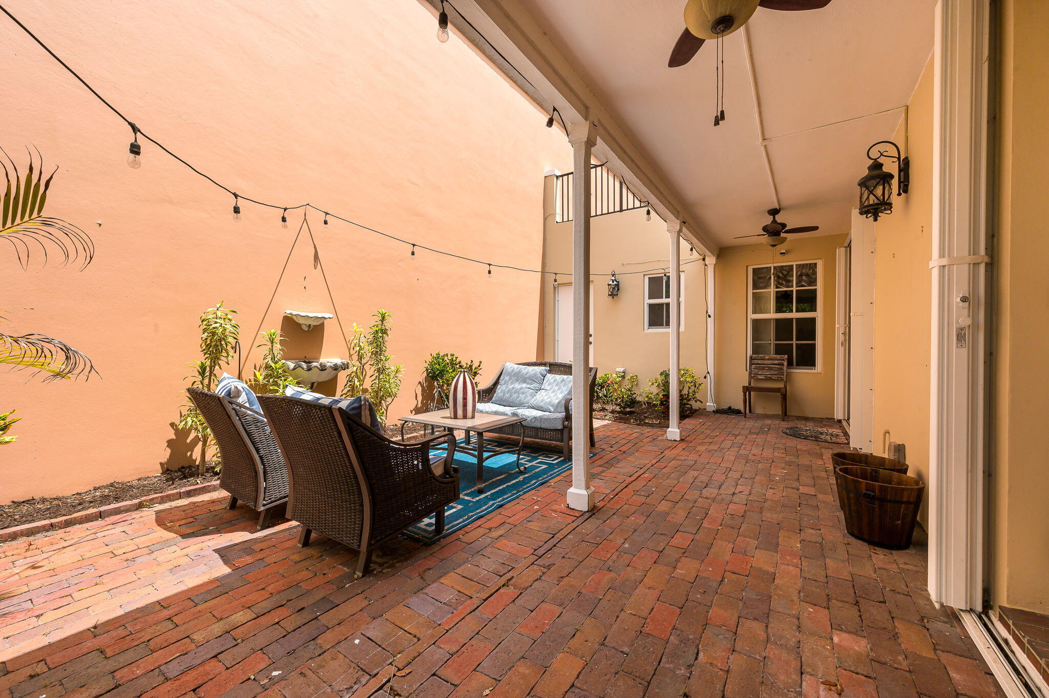 CHARLESTON PLACE - Residential