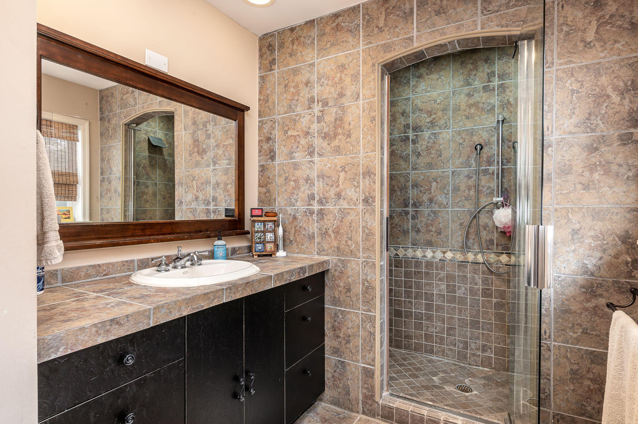 CHARLESTON PLACE - Residential