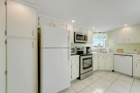 Tiny photo for 3597 Birdie Drive #607, Lake Worth, FL 33467 (MLS # B26009124)