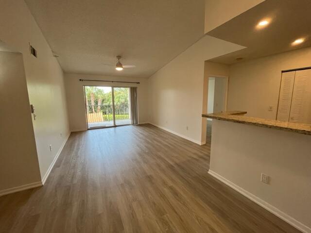View photos, virtual tours, details... 111 Yacht Club Way 305