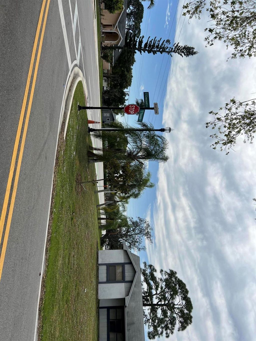 Photo of 592 SE Crescent Avenue, Port Saint Lucie, FL 34952 (MLS # R10959566)