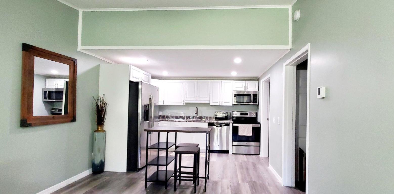 VILLAS AT INDIAN RIVER - Residential