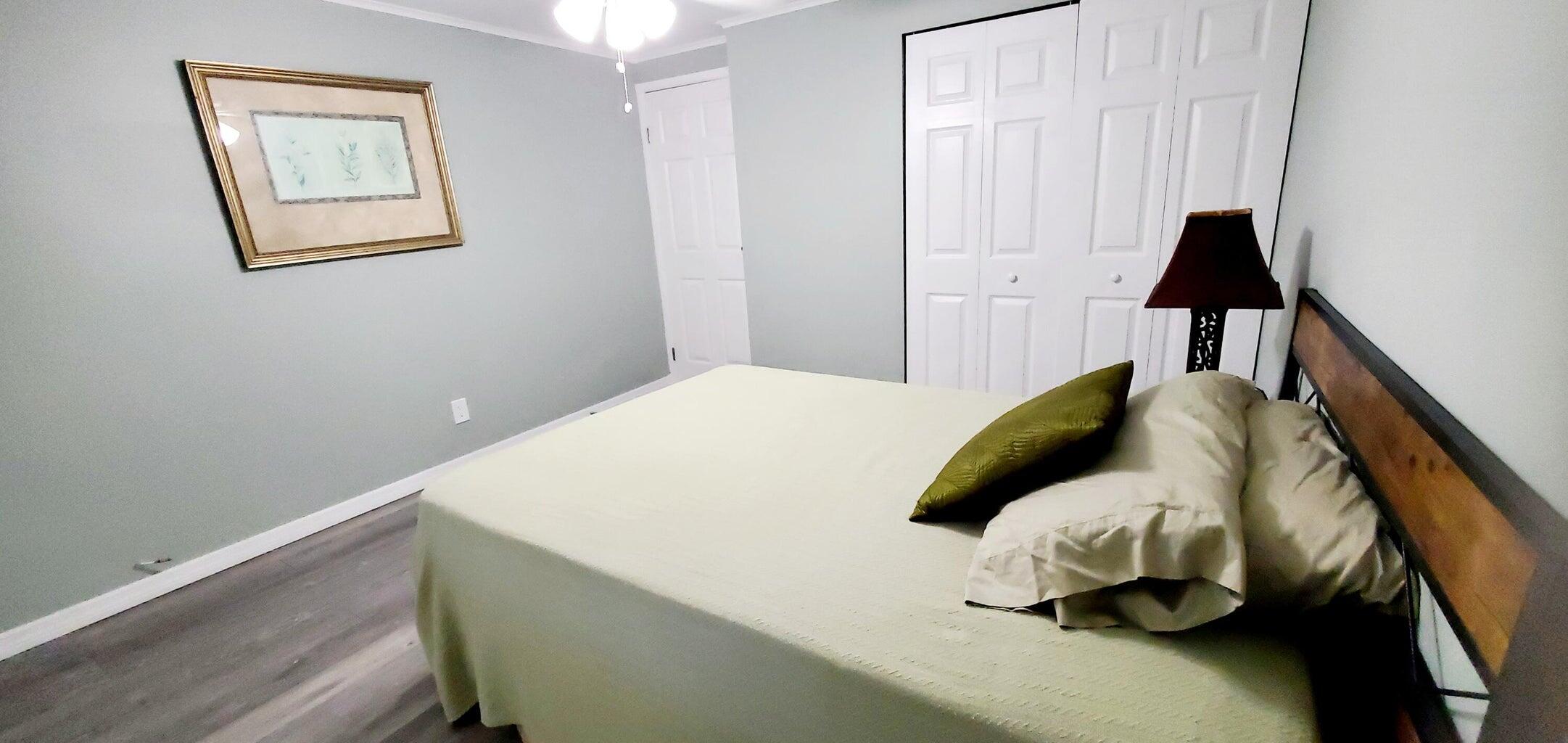 VILLAS AT INDIAN RIVER - Residential