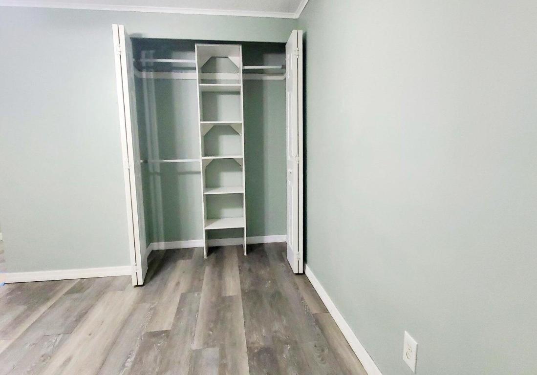 VILLAS AT INDIAN RIVER - Residential