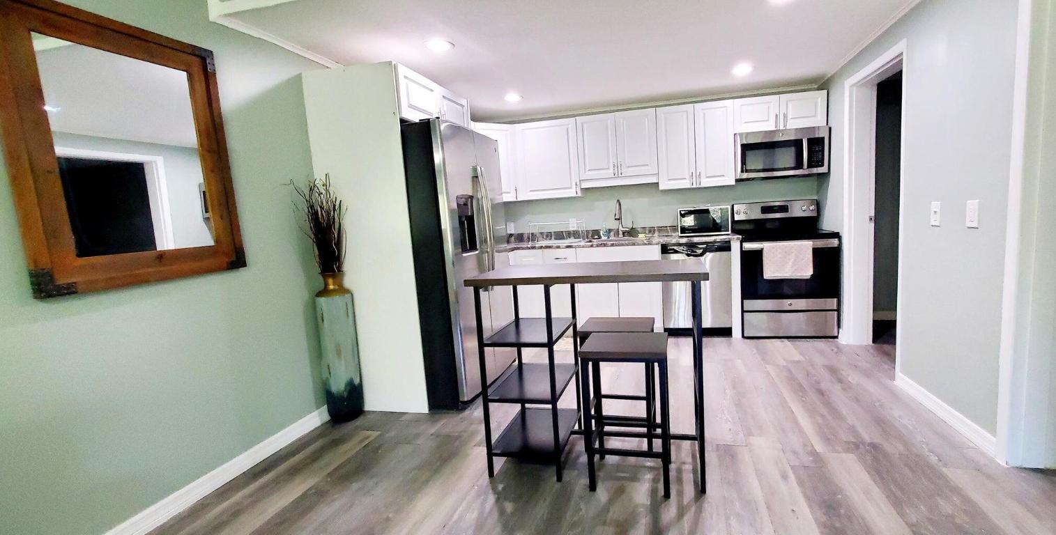 VILLAS AT INDIAN RIVER - Residential