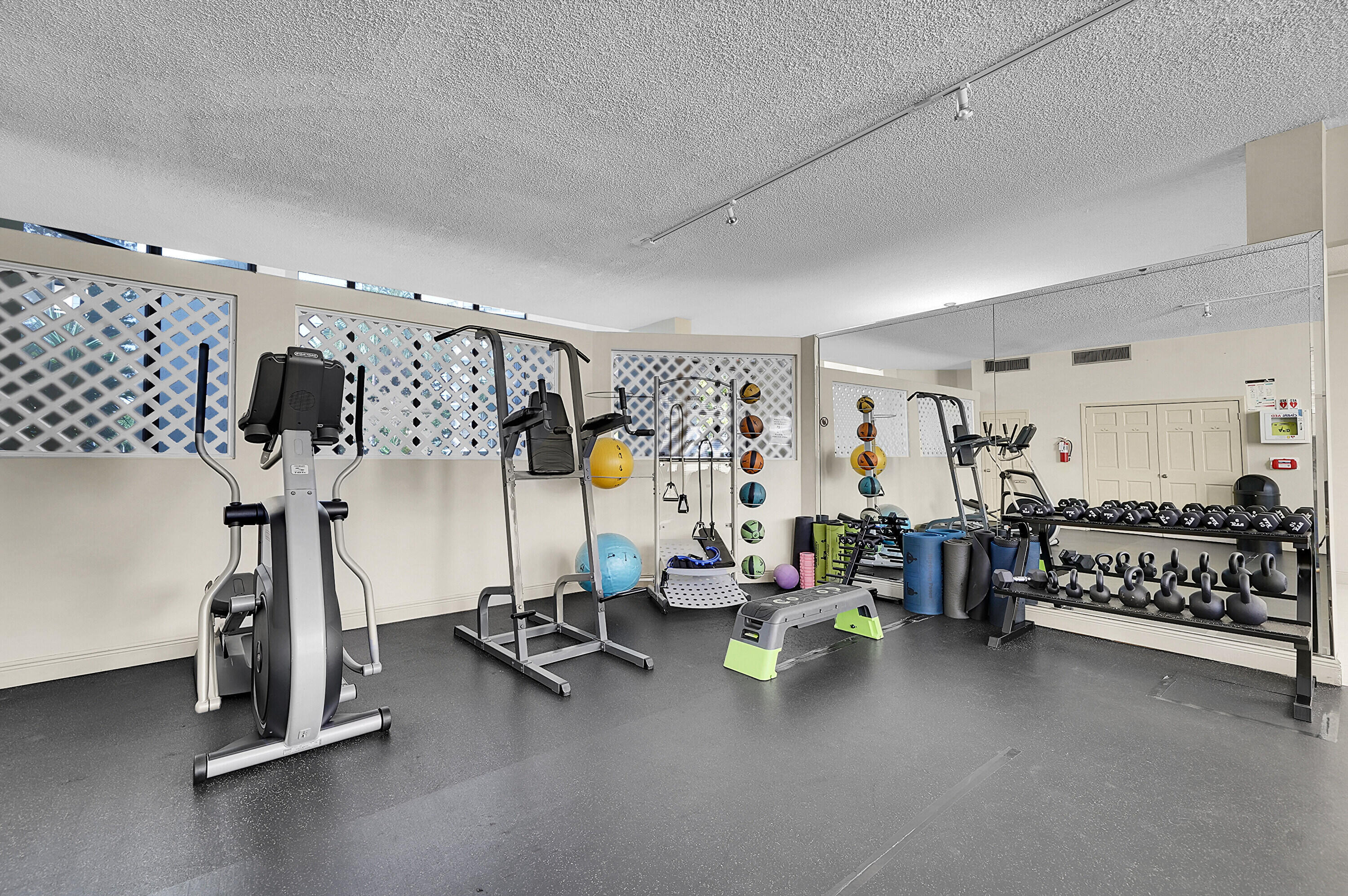 OCEANVIEW PARK CONDO - Residential