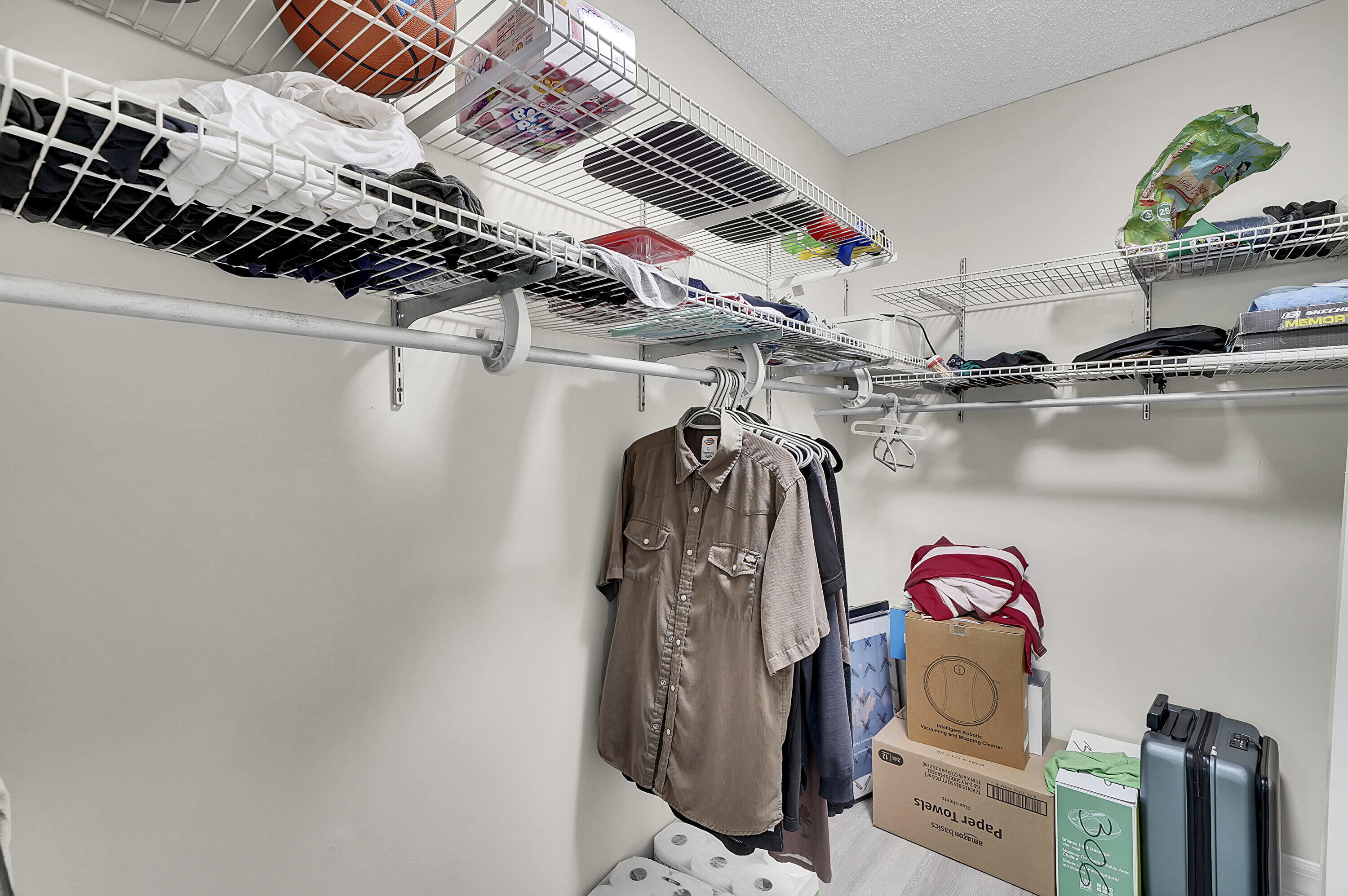 OCEANVIEW PARK CONDO - Residential