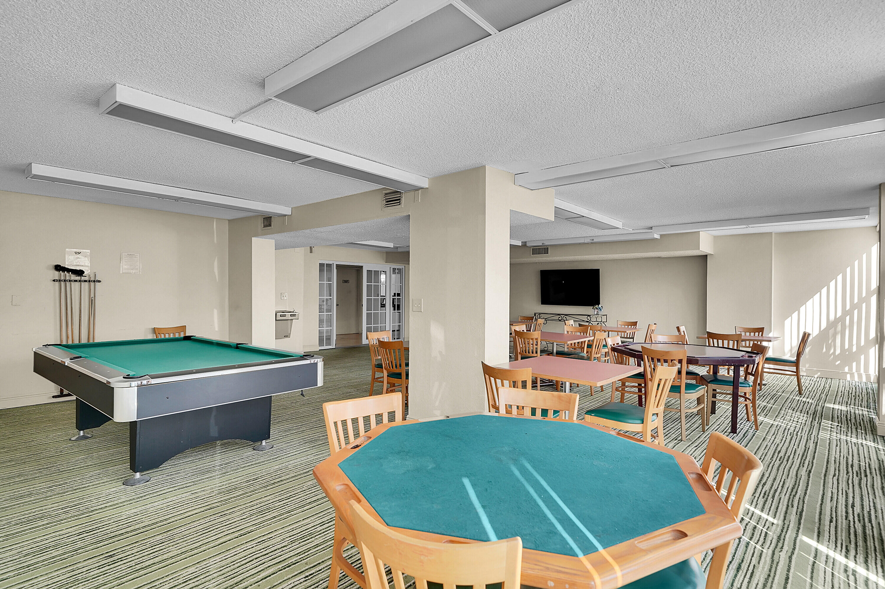 OCEANVIEW PARK CONDO - Residential