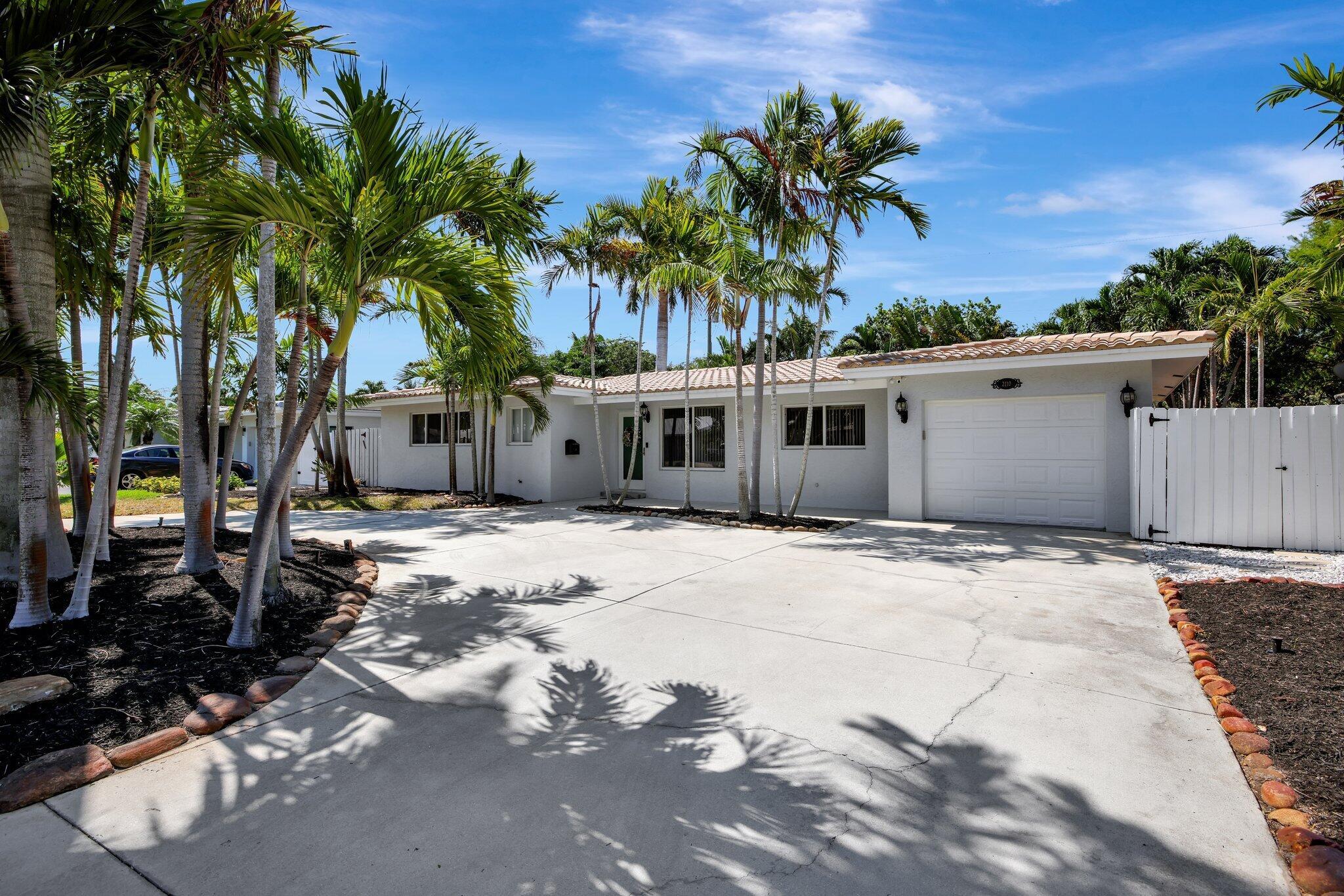 LIGHTHOUSE POINT EXT 2ND SEC - Residential