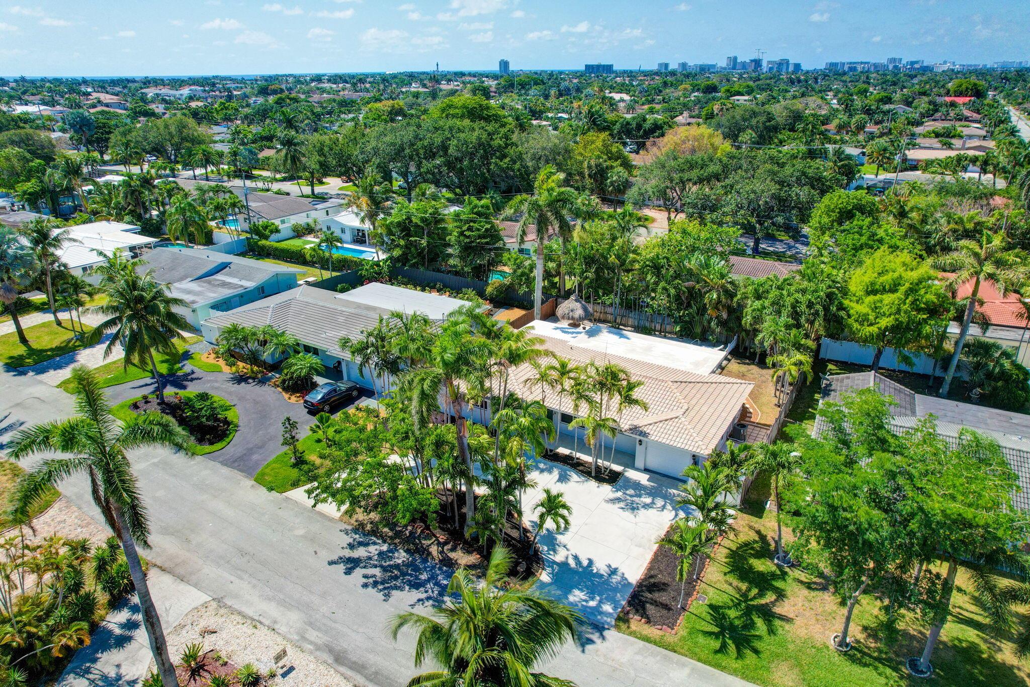 LIGHTHOUSE POINT EXT 2ND SEC - Residential