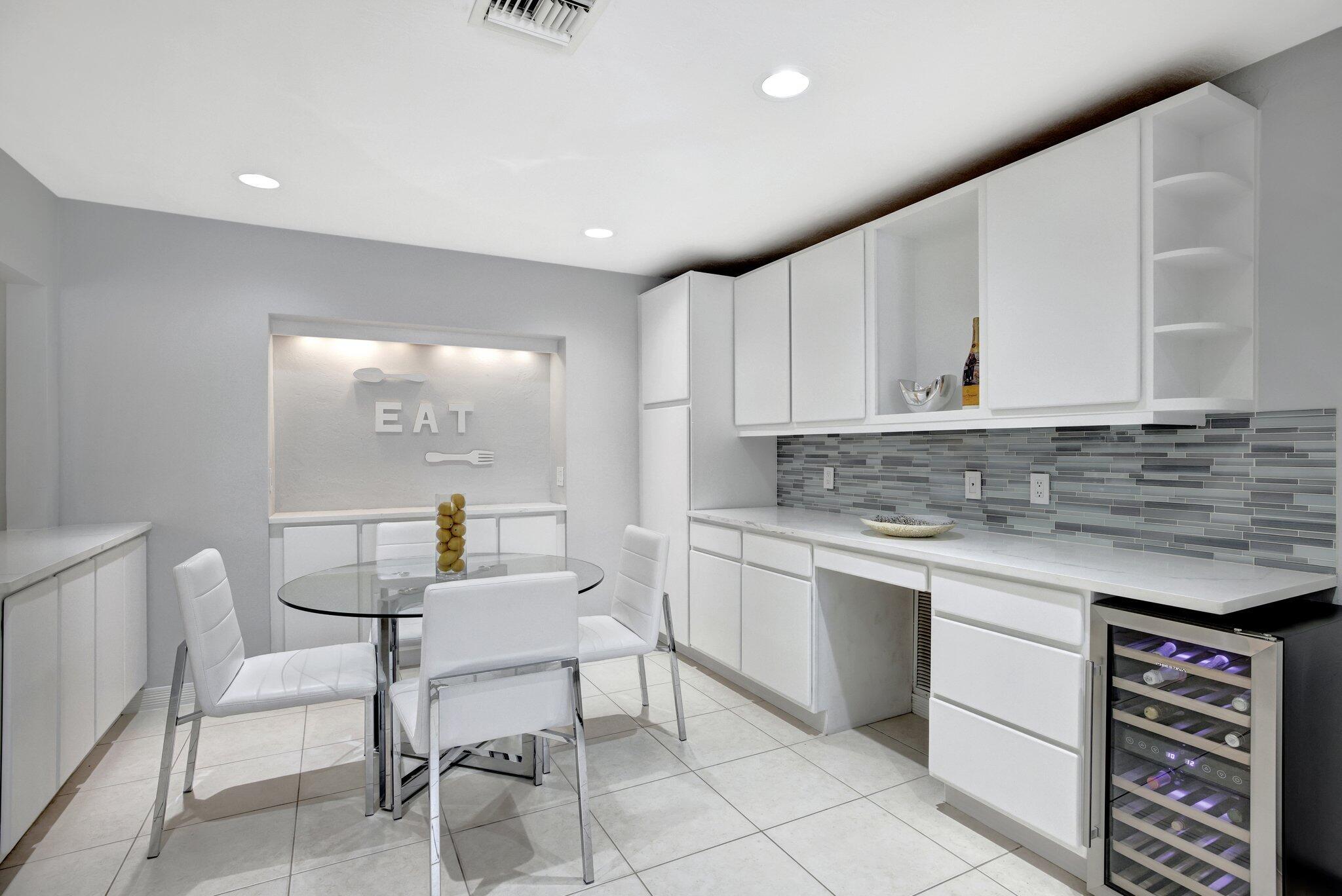 LIGHTHOUSE POINT EXT 2ND SEC - Residential