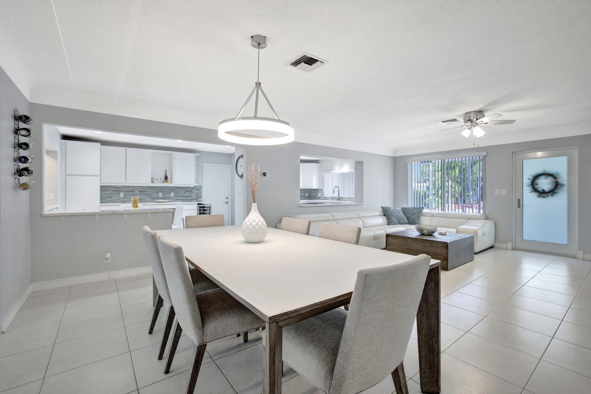 LIGHTHOUSE POINT EXT 2ND SEC - Residential