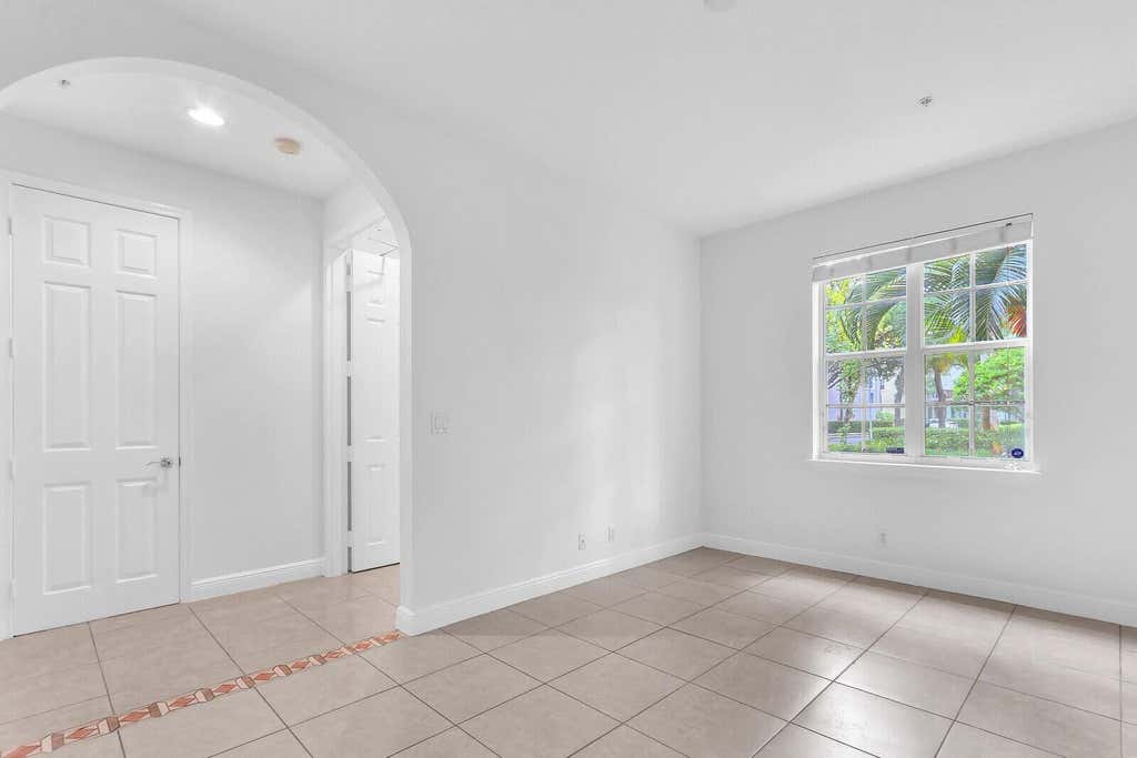 Photo of 119 Osceola Lane, Jupiter, FL 33458 (MLS # B26062574)