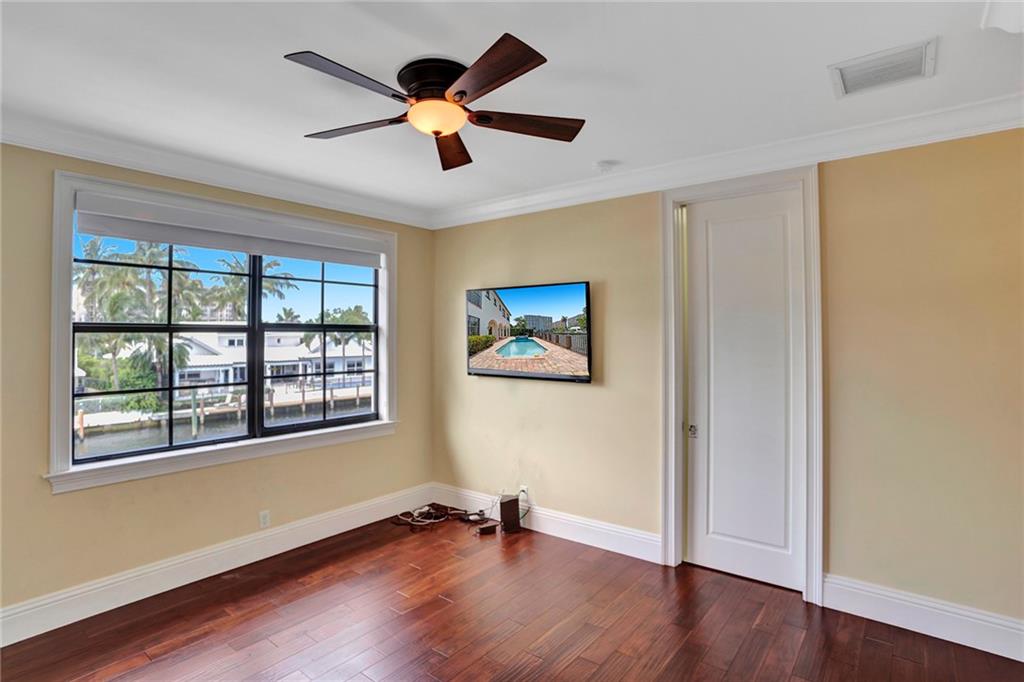 Coral Ridge Country Club - Residential