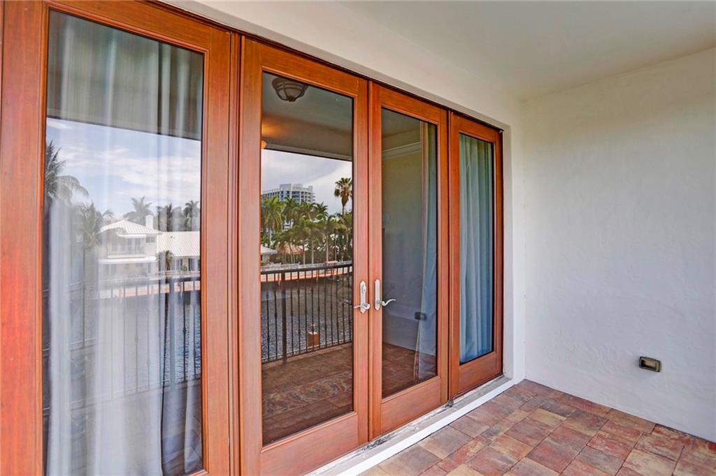 Coral Ridge Country Club - Residential