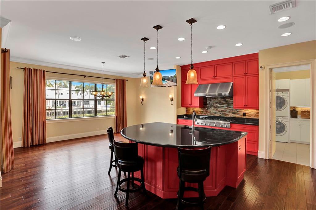 Coral Ridge Country Club - Residential