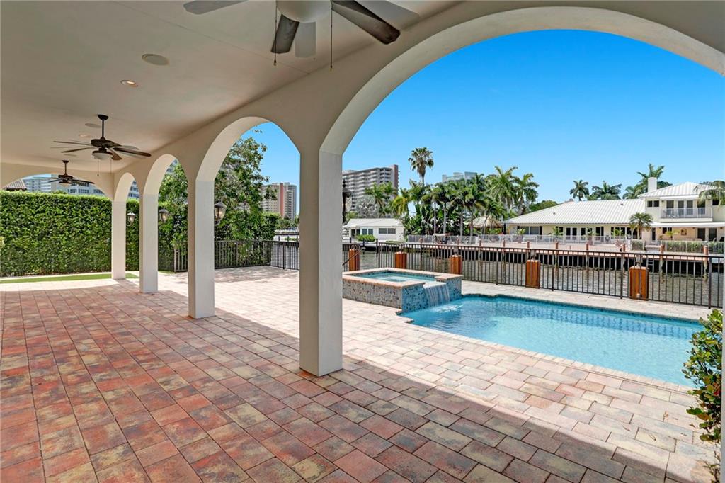Coral Ridge Country Club - Residential